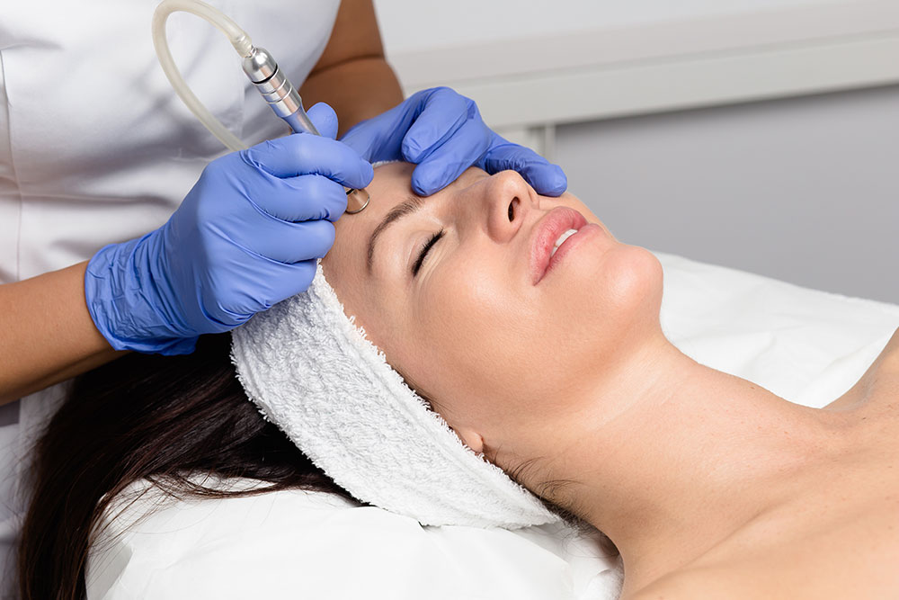 Non-Invasive Facial